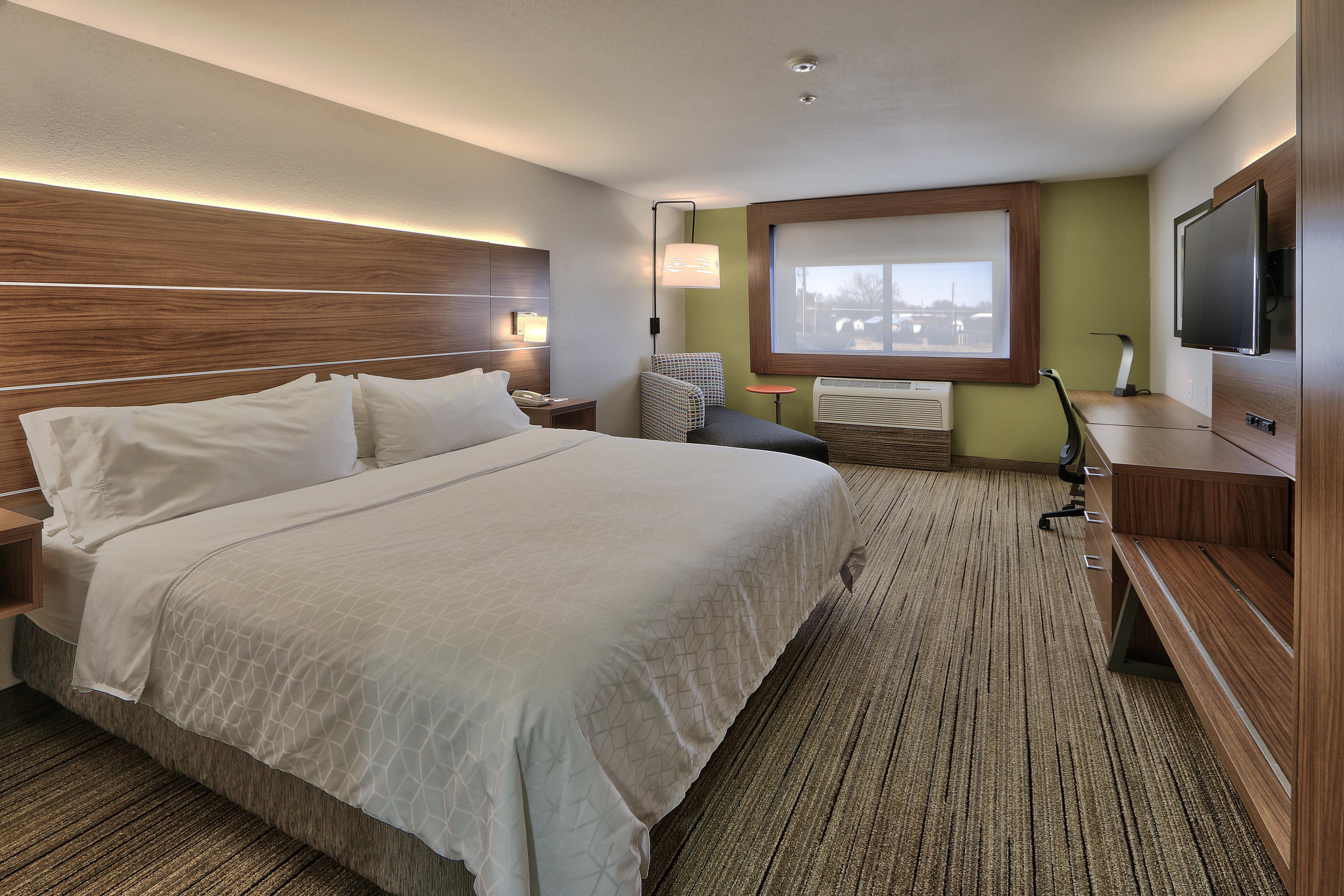 Holiday Inn Express & Suites Portales By Ihg Exterior foto