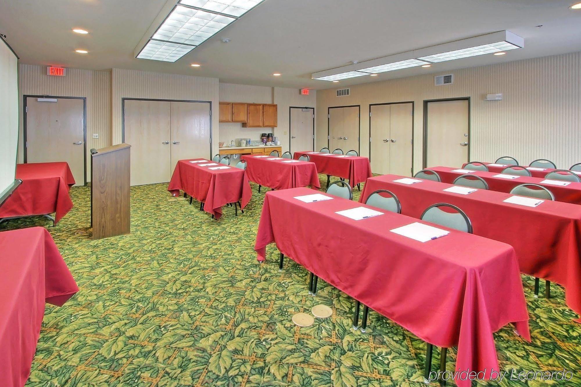 Holiday Inn Express & Suites Portales By Ihg Exterior foto